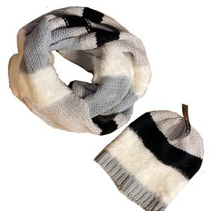 Tahari Infiniti scarf and hat set